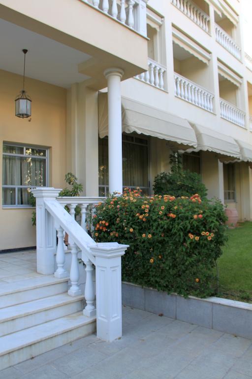 Hotel Platon Афины Экстерьер фото